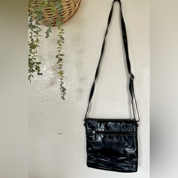 GIANI BERNINI - Black Crossbody Genuine Leather Purse - Lots of pockets! - Picture 2 of 12
